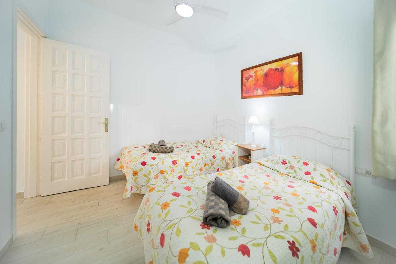Apartment Oasis Bay - Cliffs, Beach, Town Center
